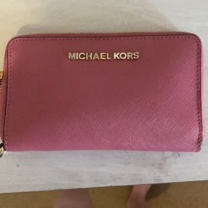 Micheal Kors wallet